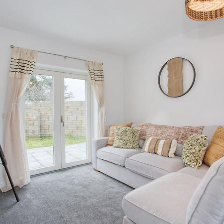 St Ives Bay - Immaculate Brand New 3Bed - Free Parking - Beach - Wifi هايلي المظهر الخارجي الصورة